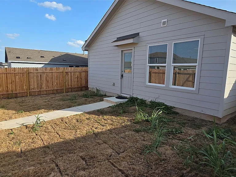 446 Sormonne Loop — Photo 16