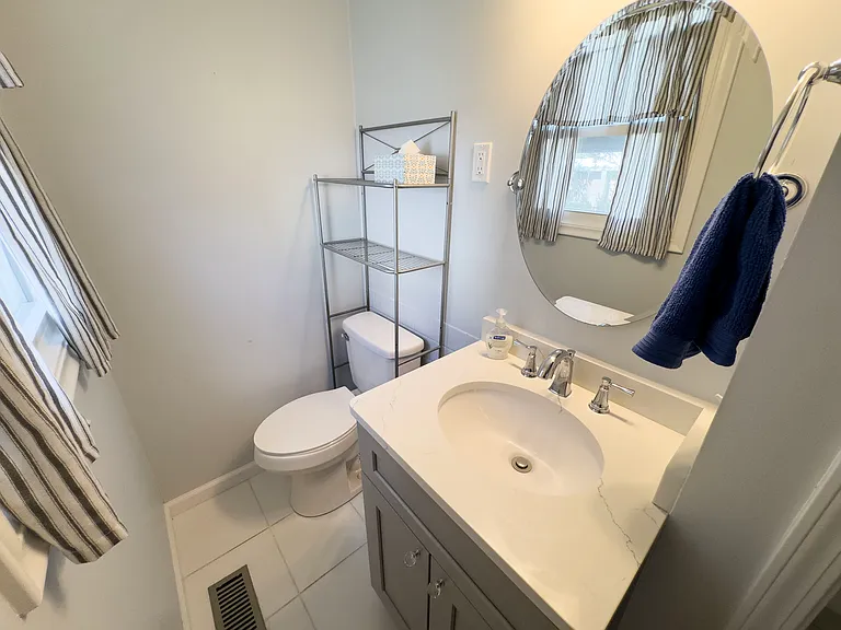 3525 S 91st St — Photo 17