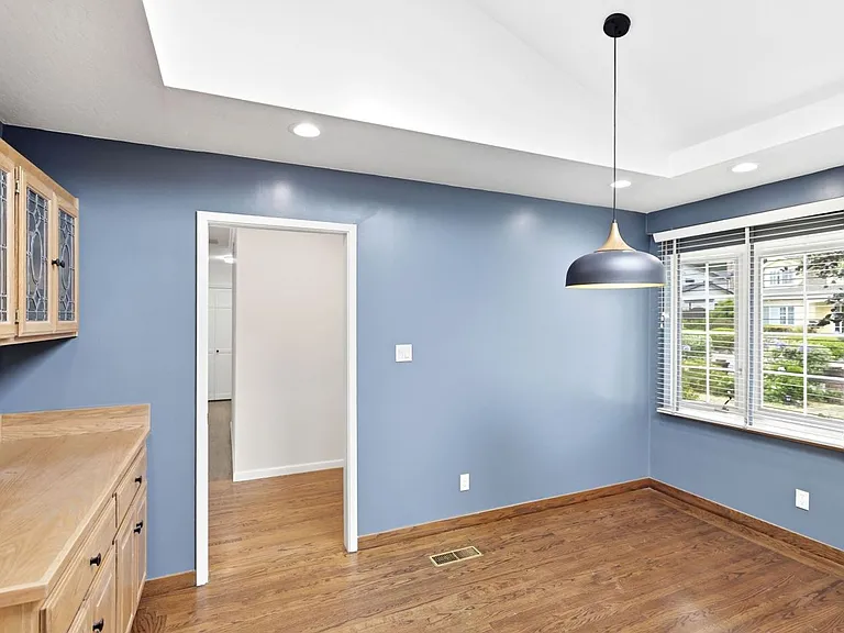 2973 Arguello Dr — Photo 5
