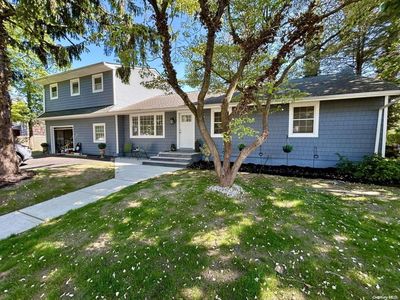 22 Bruce Lane, Farmingdale, NY, 11735