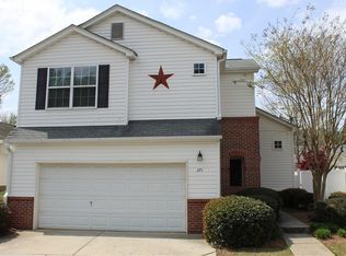 371 Hiawassee Dr, Woodstock, GA