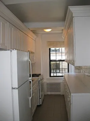 Rented by Classic Marketing- 530 Park1 | media 7