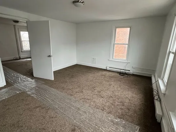 1055 N Duke St, 1055 N Duke St Floor 2, York, PA 17404