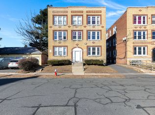 22 Wilcox St, New Britain, CT 06051