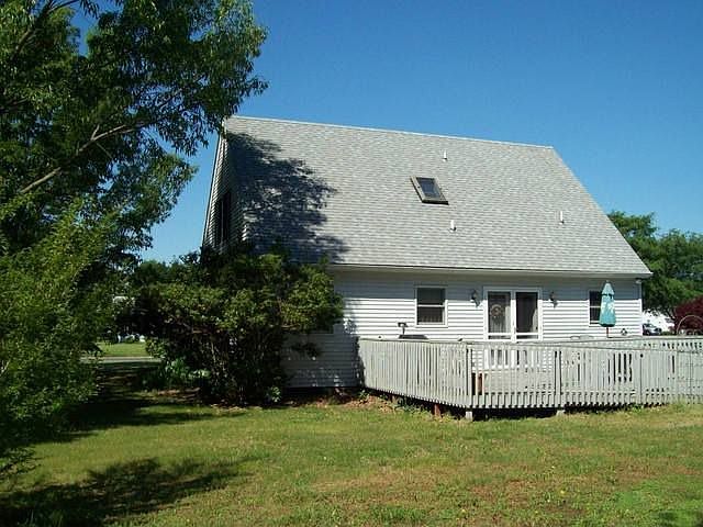 2nd image of 5556 Spinnaker Dr