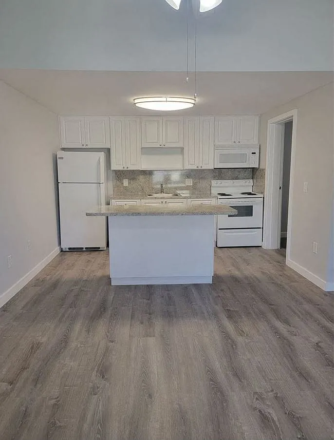 Mango Way Apartments — Photo 2