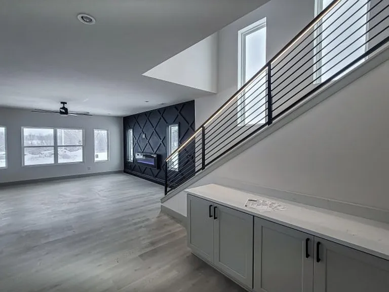 107 E Acacia Cir — Photo 5