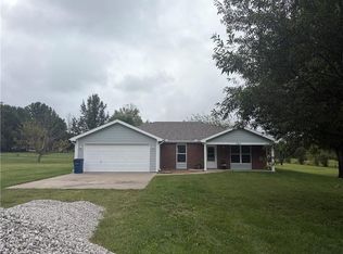 503 Howard Rd, Trimble, MO 64492