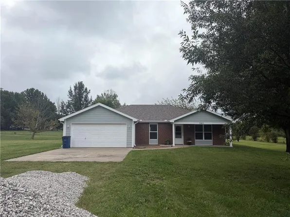 503 Howard Rd, Trimble, MO 64492