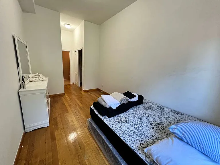 526 Lefferts Ave #3 — Photo 8