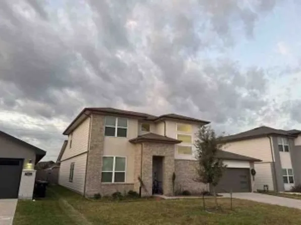 7018 Whispering Leaf St, Rosenberg, TX 77469