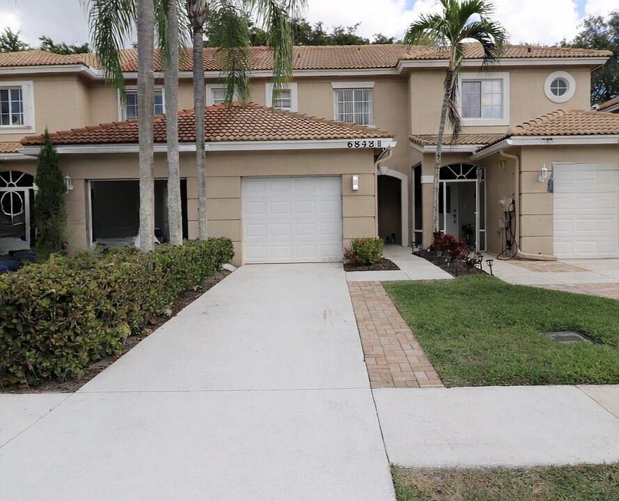 1st image of 6848 Brook Hollow Rd