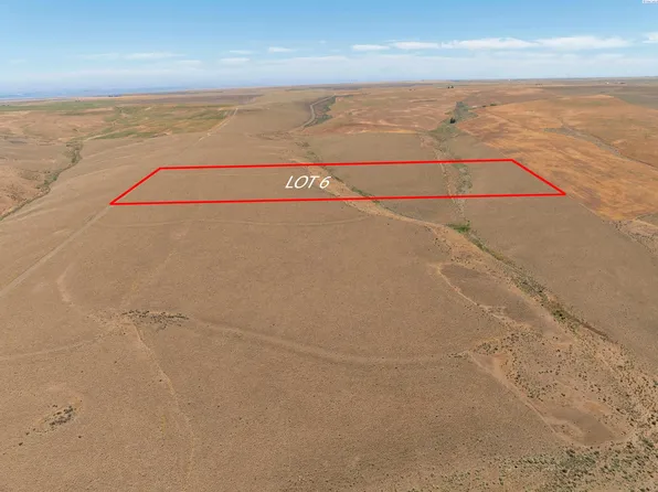 6 Turpin Rd, Mabton, WA 98935