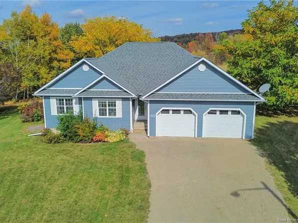 19 Shepody Cres, Peel, NB E7L 2X5