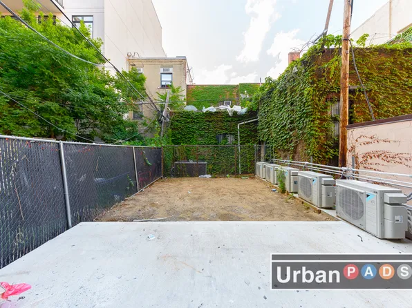 838 Monroe St, Brooklyn, NY 11221