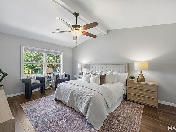 5th image of 7290 Meramar Dr