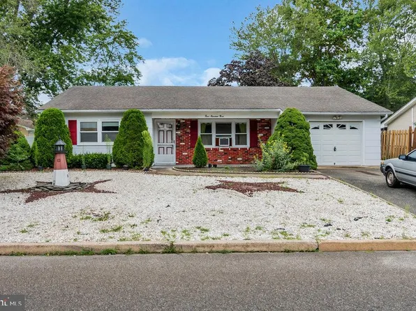 403 7th St, Waretown, NJ 08758