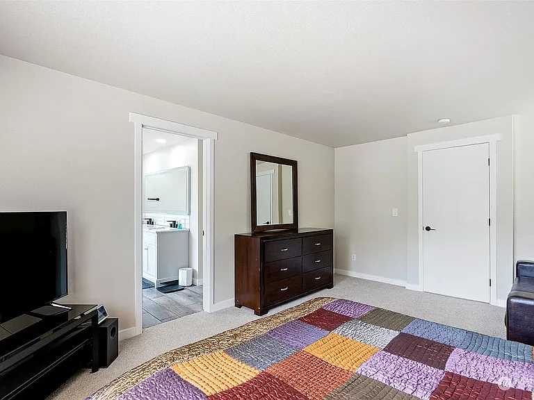 7244 179th Street Ct E — Photo 15