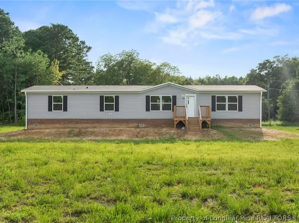 168 Old Baker Rd, Maxton, NC 28364