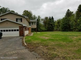 1204 Keller Rd, Wind Gap, PA 18091