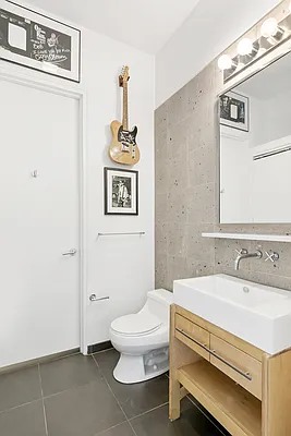 Sold by Compass | media 7