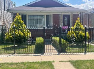 2143 W 50th Pl, Chicago, IL 60609