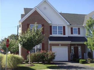 301 Birch Ct, New Brunswick, NJ