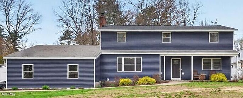 3rd image of 26 Ashley Drive