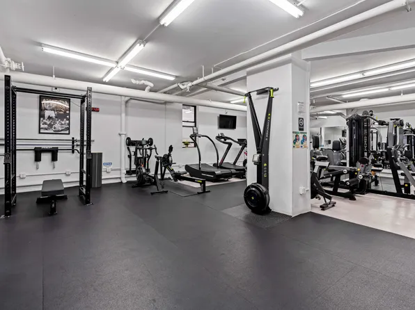 24-75 38th Street image 18 of 28