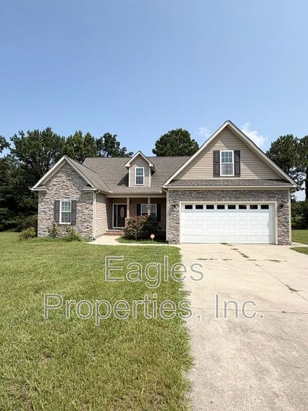 3 bed, 2.0 bath, $2,095 — Photo 4