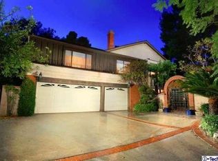 3121 Emerald Isle Dr, Glendale, CA 91206