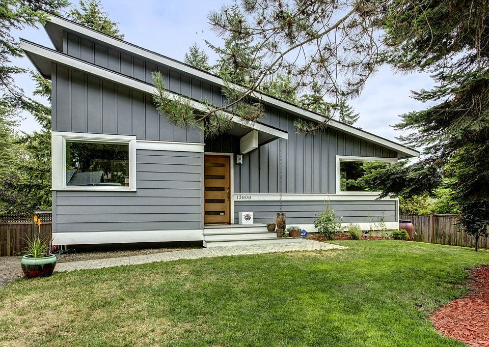 1st image of 13808 26th Ave NE