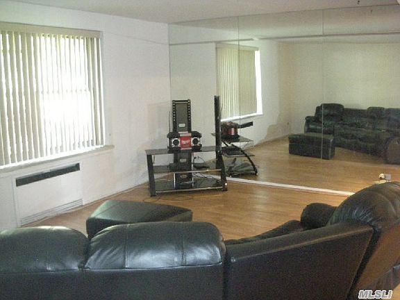 3rd image of 21102 75th Ave APT 1H