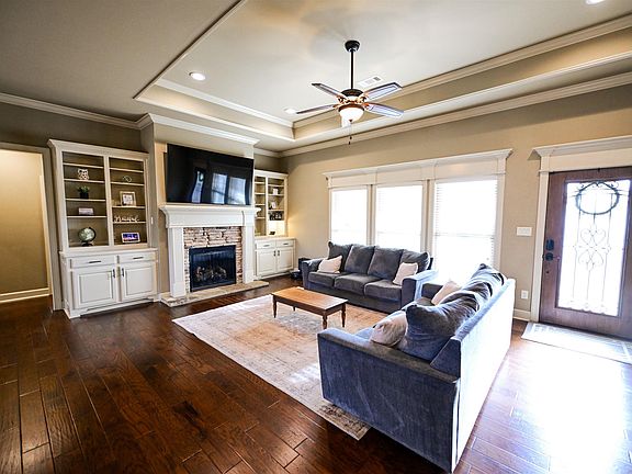 5th image of 2241 Irondale Dr