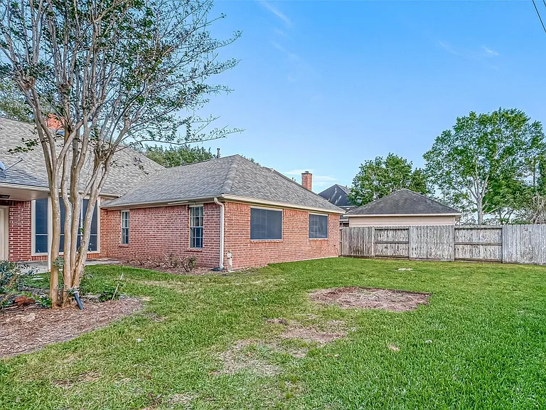 4502 Devonshire St — Photo 28