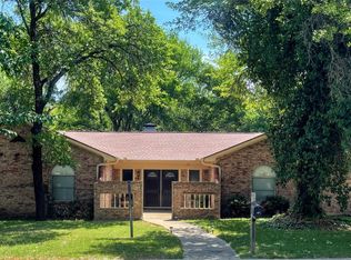 20 Greenbriar St, Mineral Wells, TX 76067