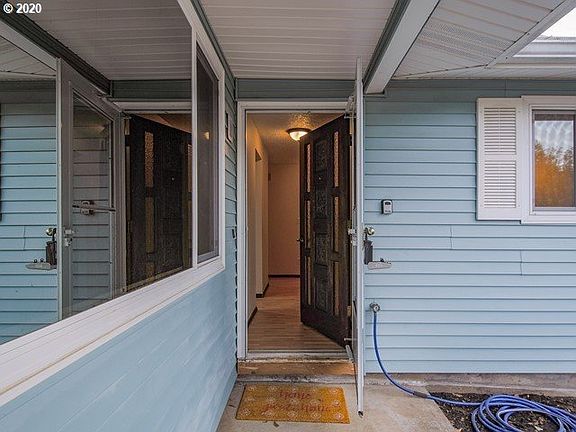 3rd image of 1210 NW Westgate Ave