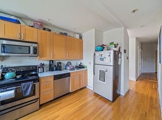 76 Everett St APT 3, Boston, MA 02128