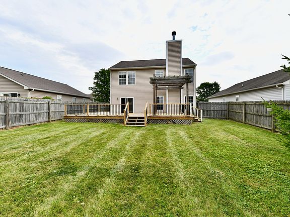 3rd image of 5626 Sweet River Dr