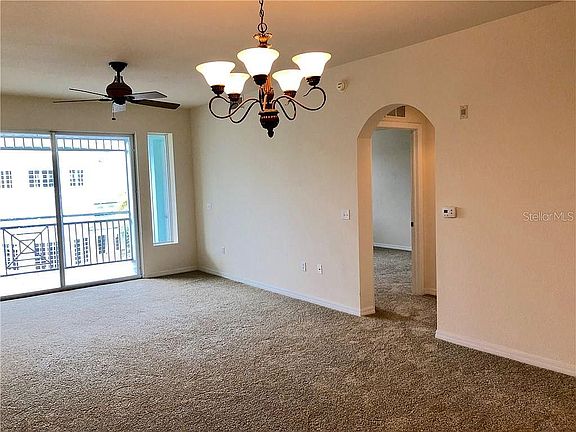 4th image of 5115 Melbourne St Unit 3204