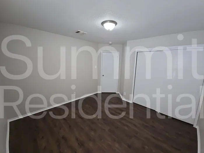 120 Beech Dr — Photo 14