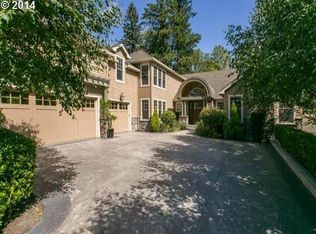 13286 Goodall Rd, Lake Oswego, OR 97034