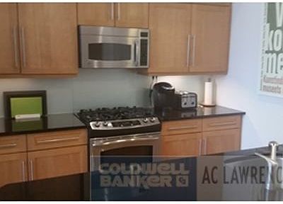 4th image of 80 N Moore St APT 04J