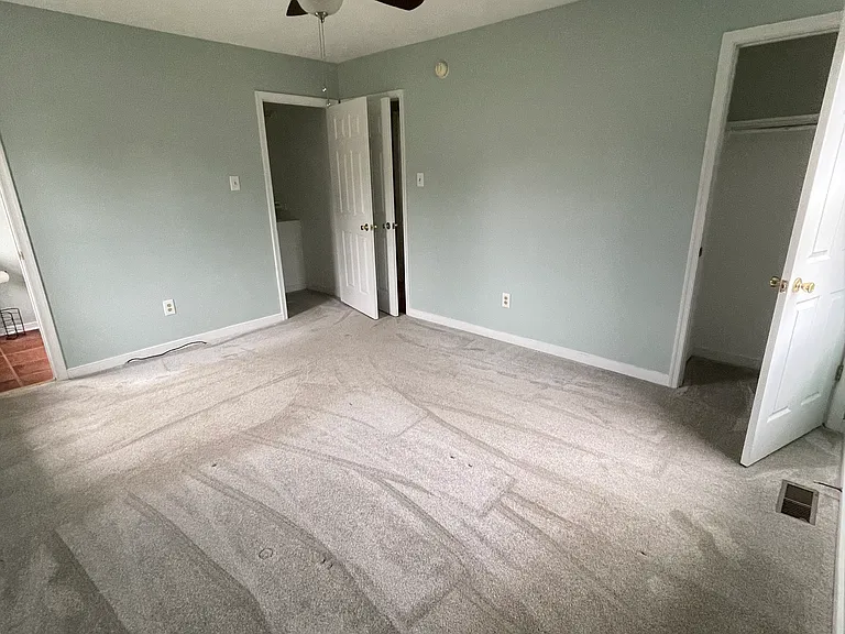 2425 Old Hanover Rd — Photo 17