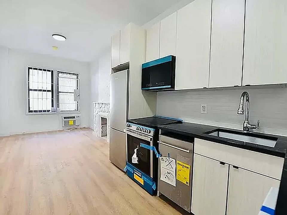 2nd image of 446 W 55th St #3E