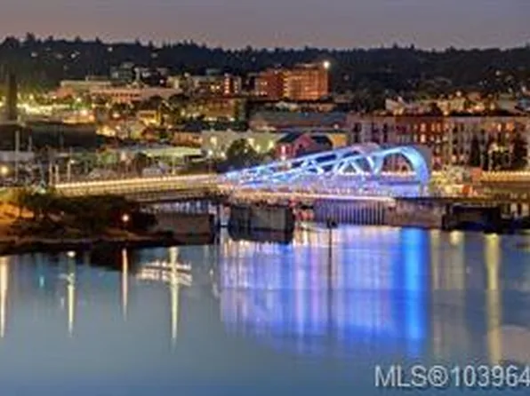 1628 Store St #814, Victoria, BC V8W 0H1
