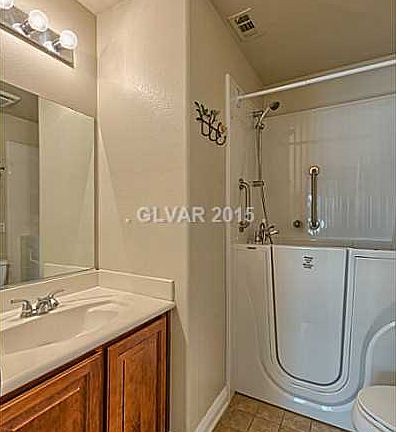 3rd image of 8724 Traveling Breeze Ave Unit 103