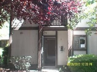 7 Derow Ct, Sacramento, CA 95833