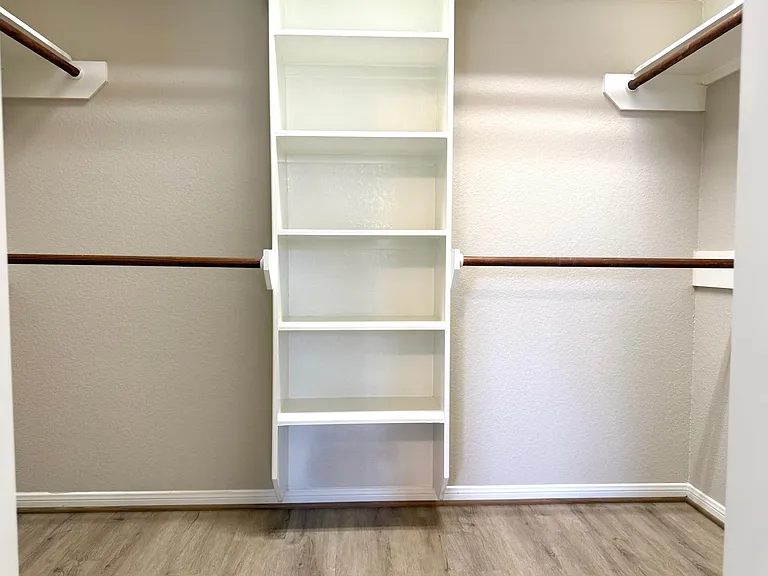8139 Edenwood Dr — Photo 13