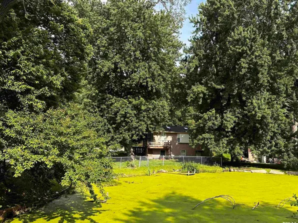 12291 Sunset Dr, Manito, IL 61546